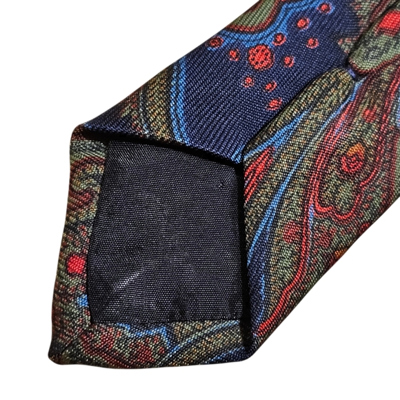 BURBERRY TIE - Picture 7 of 11